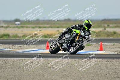 media/Apr-18-2025-TrackDaz (Fri) [[45f5874c44]]/C Group/Session 1 (Turn 7)/